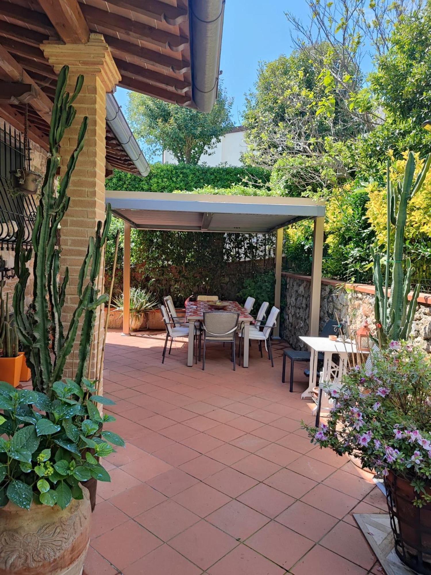Villa Capo Corso Corsanico-Bargecchia Exterior photo